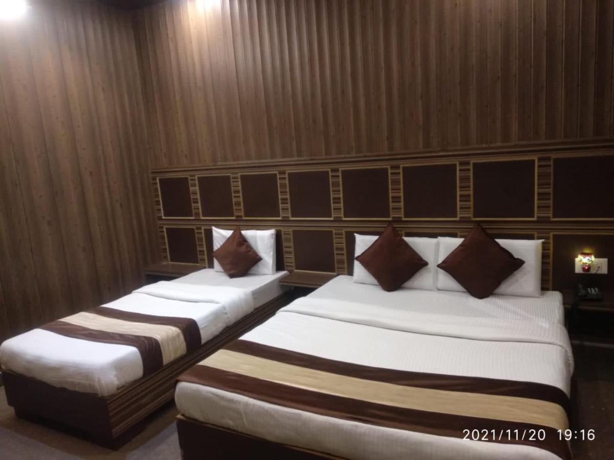 Grg Pardesi Hotel Haridwār Екстериор снимка