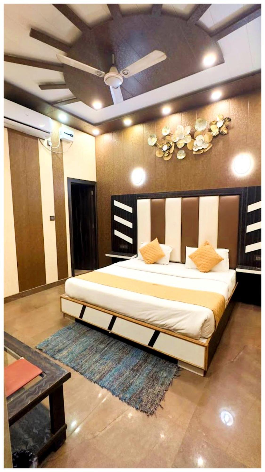 Grg Pardesi Hotel Haridwār Екстериор снимка