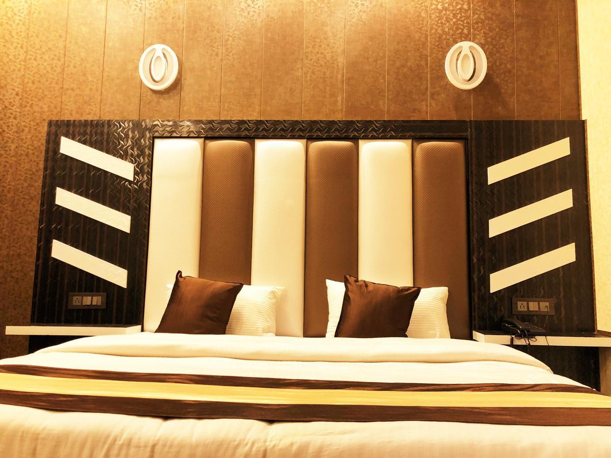 Grg Pardesi Hotel Haridwār Екстериор снимка
