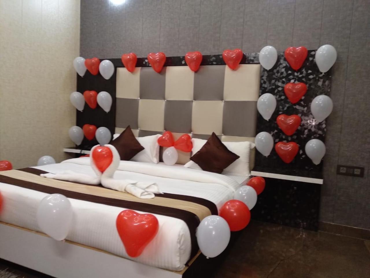 Grg Pardesi Hotel Haridwār Екстериор снимка